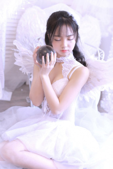 血衣天使